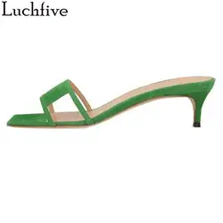 Зеленые летние шлепанцы с геометрическим рисунком; пикантная женская обувь на каблуке-рюмочке; женские пляжные шлепанцы с открытым носком;