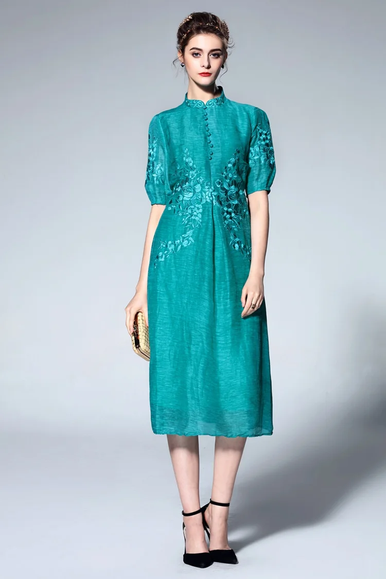 Grey Vintage Embroidery Stand Collar Shift Dress (1)