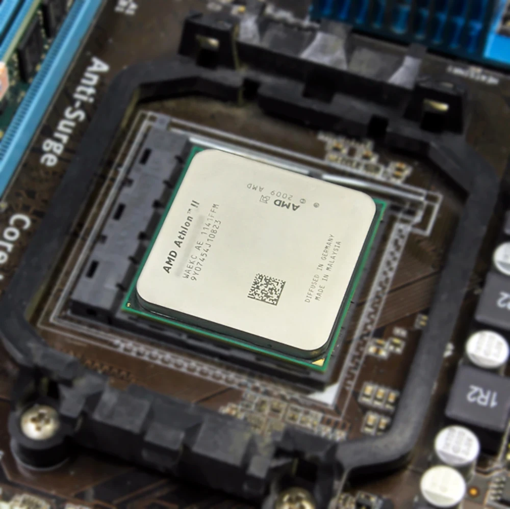 Процессор AMD Athlon II X4 651 4 Мб 32 нм 100 Вт. 0 ГГц четырехъядерный процессор Socket