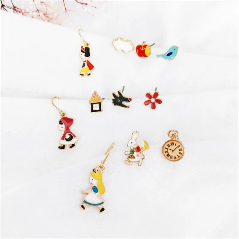 

New 1 set. Snow White Red Hooded Alice Earrings Fairy Tale Cartoon Japanese Lovely Sweet Anime Primary Earring-Carnations