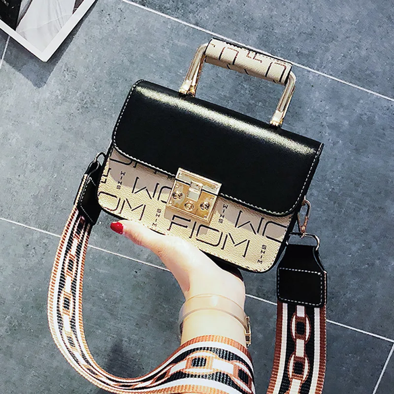 

Bag Female 2018 Letter Words Printing Handbag Shoulder Messenger Bag sac a main femme de marque luxe cuir 2018 luis vuiton gg cc