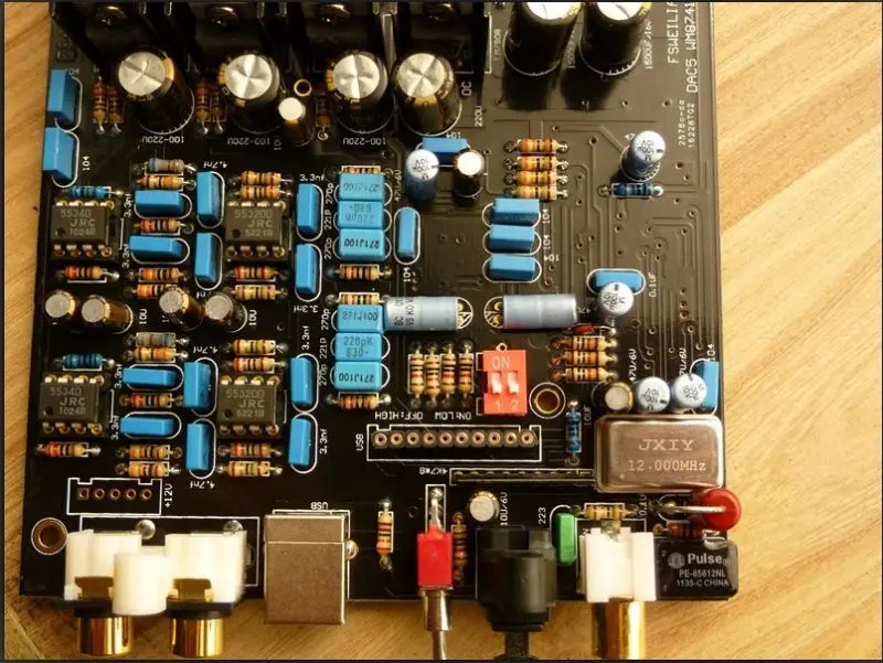 

Hifi-store NEW Assembled DAC-05 WM8741+WM8805+TE7022 DAC board (USB + Coaxial + optical)