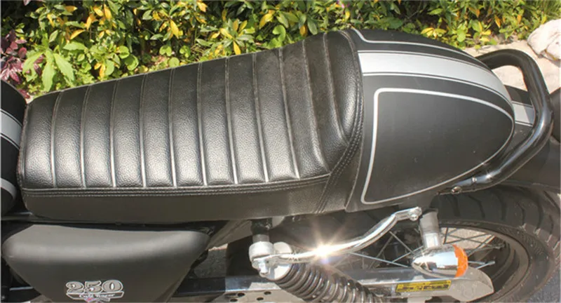 3 Kind Color Motorcycle Universal Cafe Racer Seat Hump Mash Black Retro Locomotive Cushion Sima With Cover |
