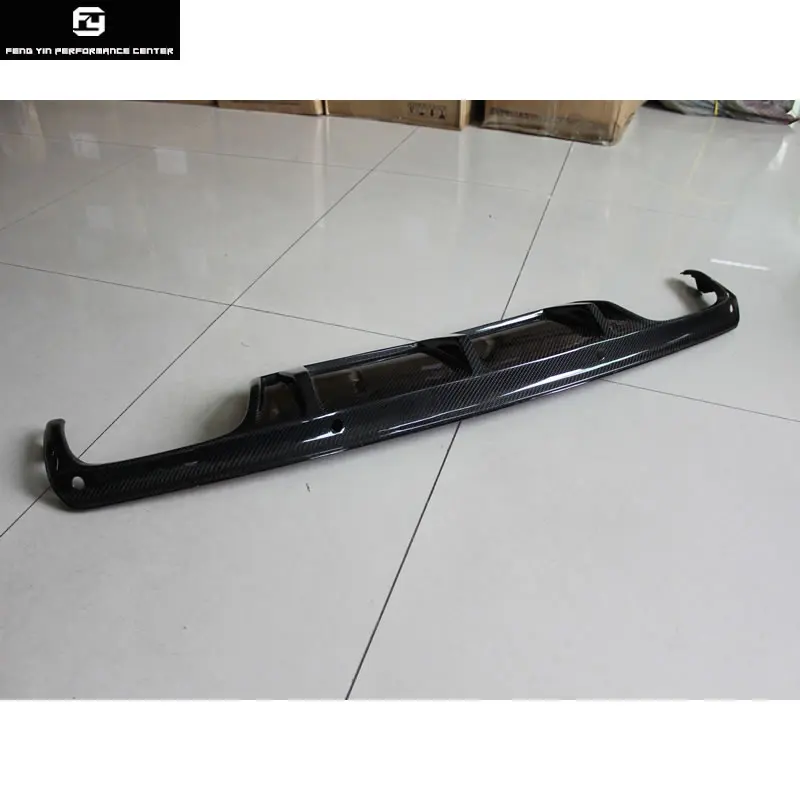 

W204 C180 C200 C63 AMG style Carbon Fiber rear bumper diffuser lip for Mercedes benz W204 C260 C300 Wagon 08-11