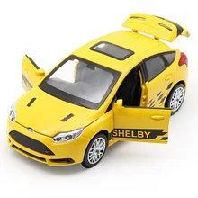 1:32 Foco Modo de Simulação de Liga Leve Modelo de Carro de Brinquedo Puxar Para Trás Do Carro Brinquedos Das Crianças Genuíno Licença Dom Coleção Off-Road veículo Crianças