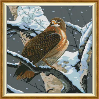 

Cross Stitch Kit Embroidery Needlework Chinese Cross Stitch The falcon in the tree Cross Stitch Printed Cross Stitch Home Decor