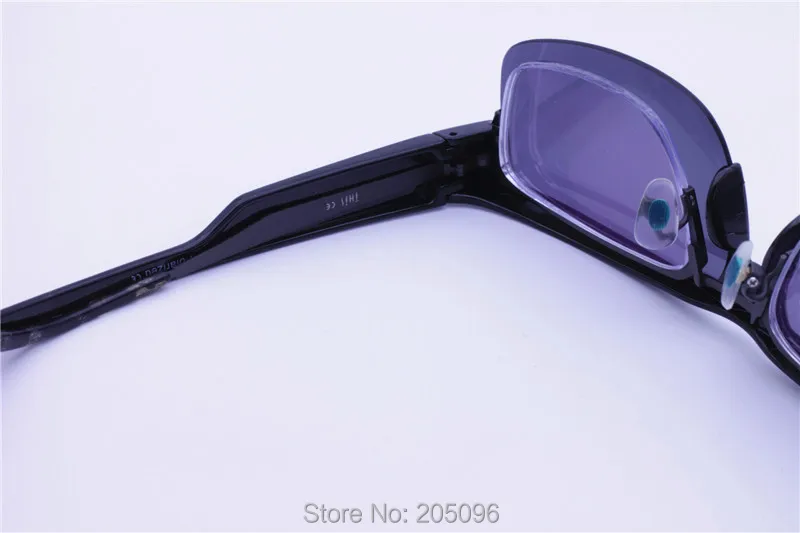 DY033CB 15