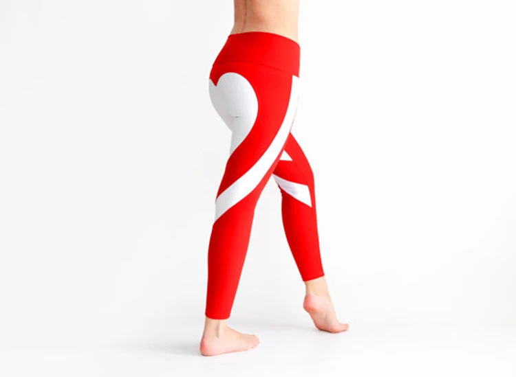 Yoga Pants Women Sexy Heart-Shaped Hip Push Up Sports Leggings For Fitness Women Athletic Running Leggings Plus Size Breathable   