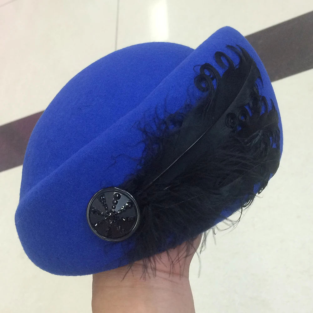 Новая мода перо шерсть осенние-зимние женские головные уборы Береты шапочка стюардессы фетровая шляпа Федора