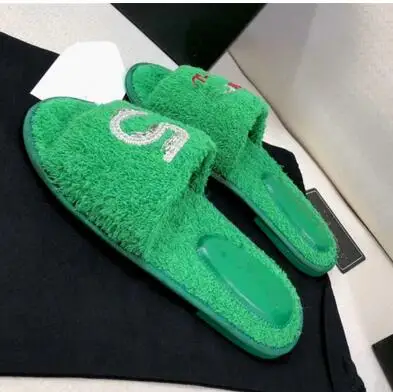

2019 Women Slipper Designer Joint Color Towel Embroidered Beads Flat Sandals Rhinestones Wear Slipper Women