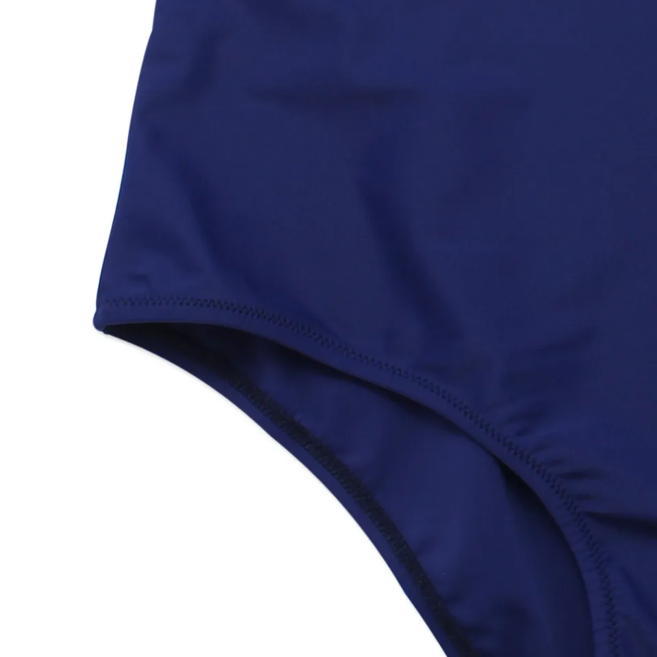 557 bikini04