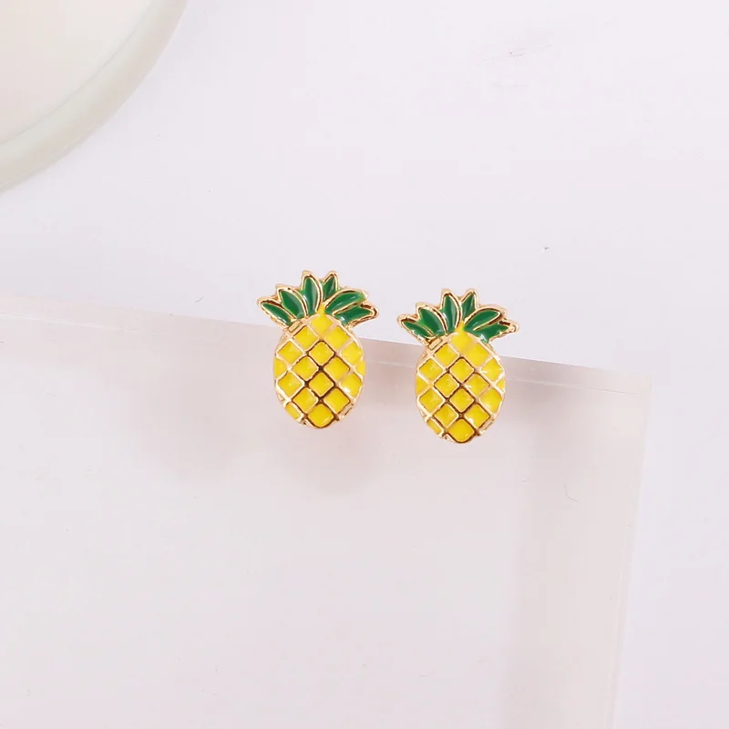 

Fashion Lovely Pineapple Stud Earrings Fruit Design Brooch Earrings Cute Gift For Young Girl Beautiful Stud Earrings E0407