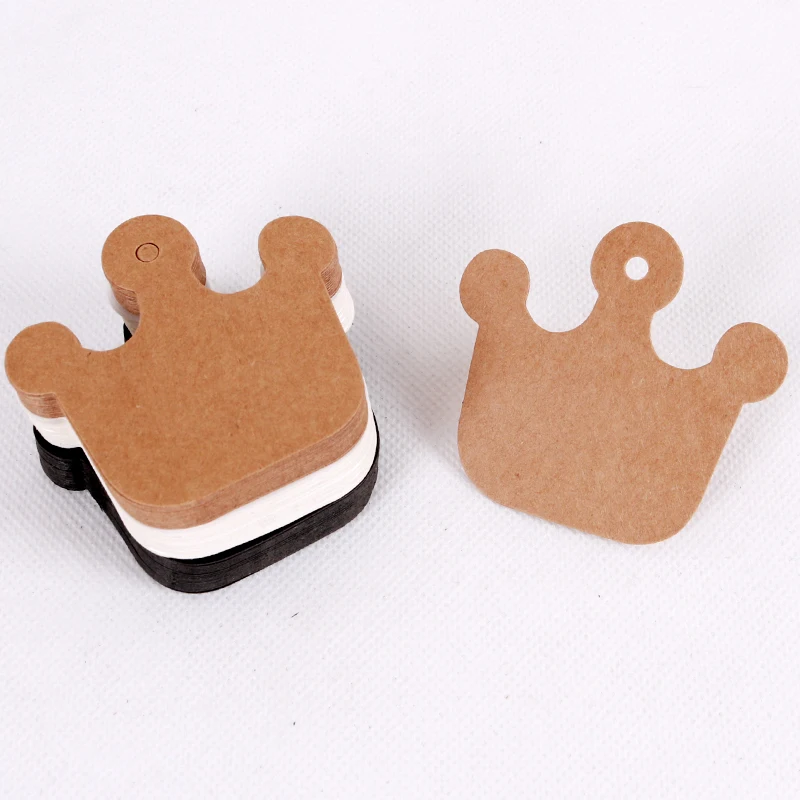 

100pcs/lot 6x5.5cm Blank Crown Shape Wedding Party Gift Tags/Labels Kraft Paper Tags Brown White Black for Cloth Cake Decoration