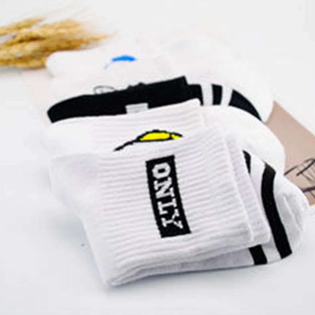 

Color Soft 1Pair Unisex Comfortable Pure Color Cotton Sock Slippers Moisture proof Long Socks