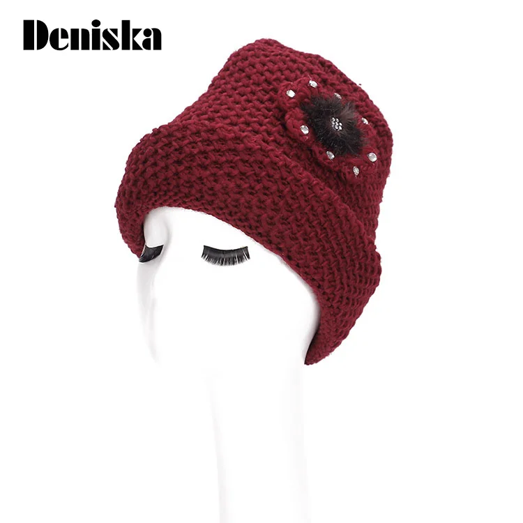 

2017NEW Women Winter Knitted Beanies Plus Velvet Women's Hats Warm Lady's Caps Woman's Headwear