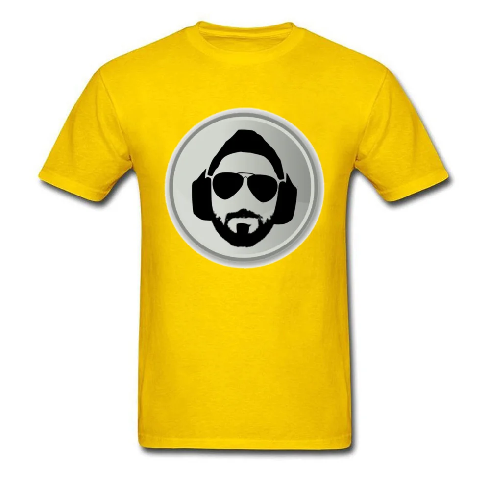 Beefy Finger sticker_yellow