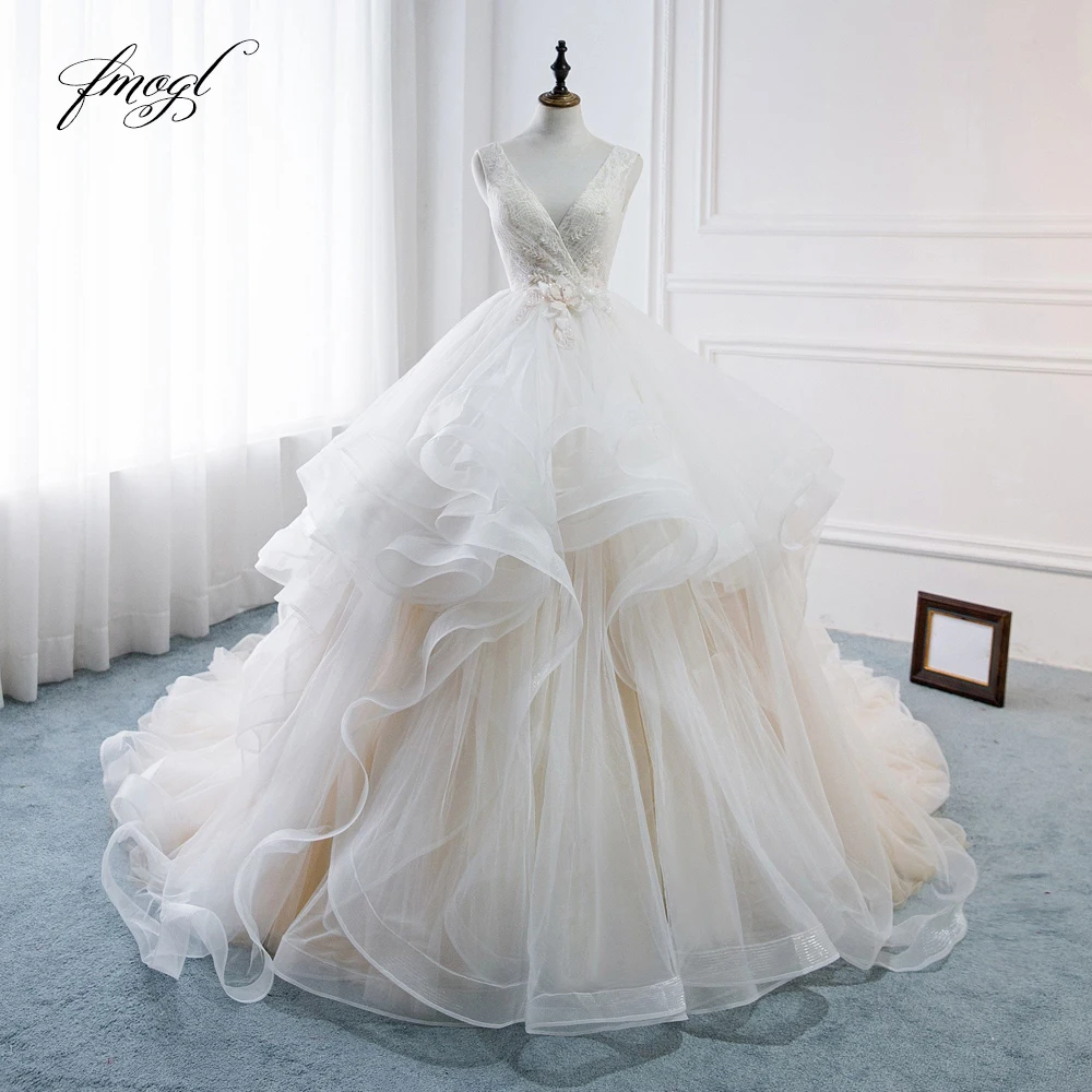 

Fmogl Sexy V Neck Ruffles Ball Gown Wedding Dresses 2019 Sleeveless Flowers Beaded Court Train Bride Gwon Vestido De Noiva