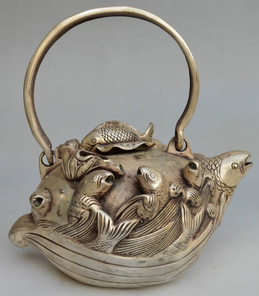 

Crafts statue Collectible Decorated Silver Plate Copper Carved Fish Wave Tea Pot