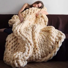 

Hot Sale Fashion Winter Knitted Throw Blanket for Sofa Beds Soft Knitting Blanket Plaid Bedspread Warm Yarn Bulky Wool Blanket