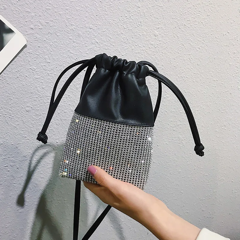 

Shining Small Bucket Bag Drawstring Crossbody Bag Bright Rhinestone Shoulder Bags for Woman 2019 Elegant Party Clutch Bags