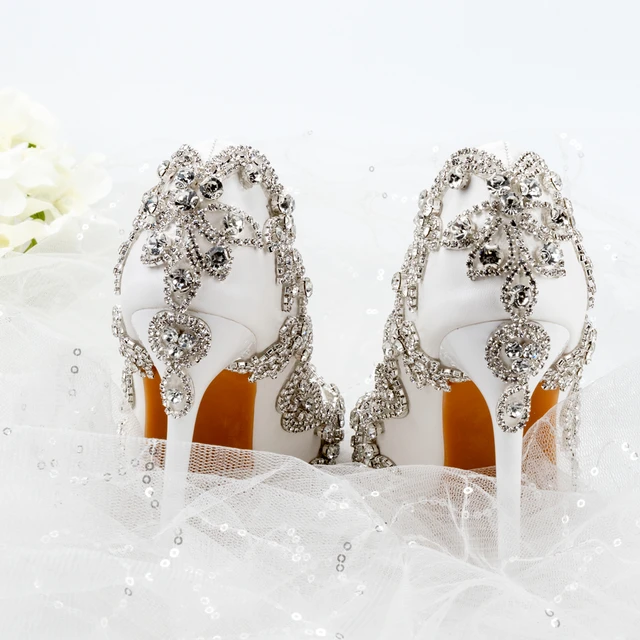 Be Mine Wide Fit Bridal Isadora heeled shoes with embellished detail in  white | ASOS