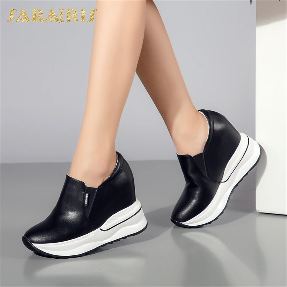 

SARAIRIS 2018 Cow Leather Large Size 32-40 Elastic Band On Sale Increasing Heels Dropship Platform Shoes Woman Vulcanize Shoes