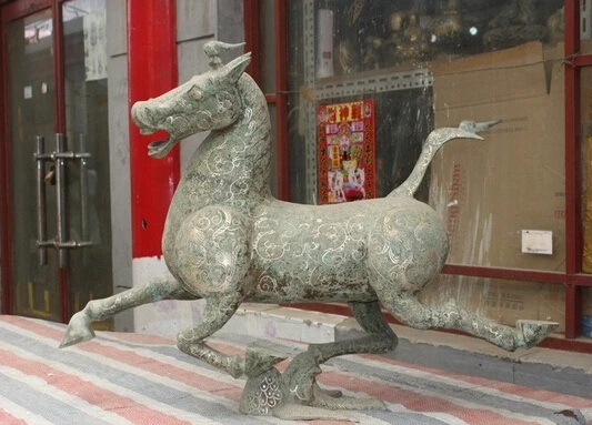

xiuli 003645 38 China Royal Fengshui Bronze Silver-Gilt Horse riding Chebi Swallow Statue