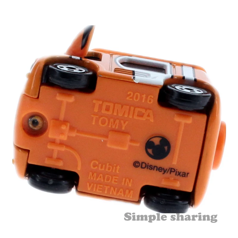 Фигурка Takara Tomy Tomica Pixar из мультфильма Disney Motors фигурка Такара Томи 2 набор моделей