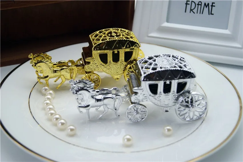 Золотые серебряные прозрачные пластиковые каретки свадебные сувенирные коробки для гостей XHXP1