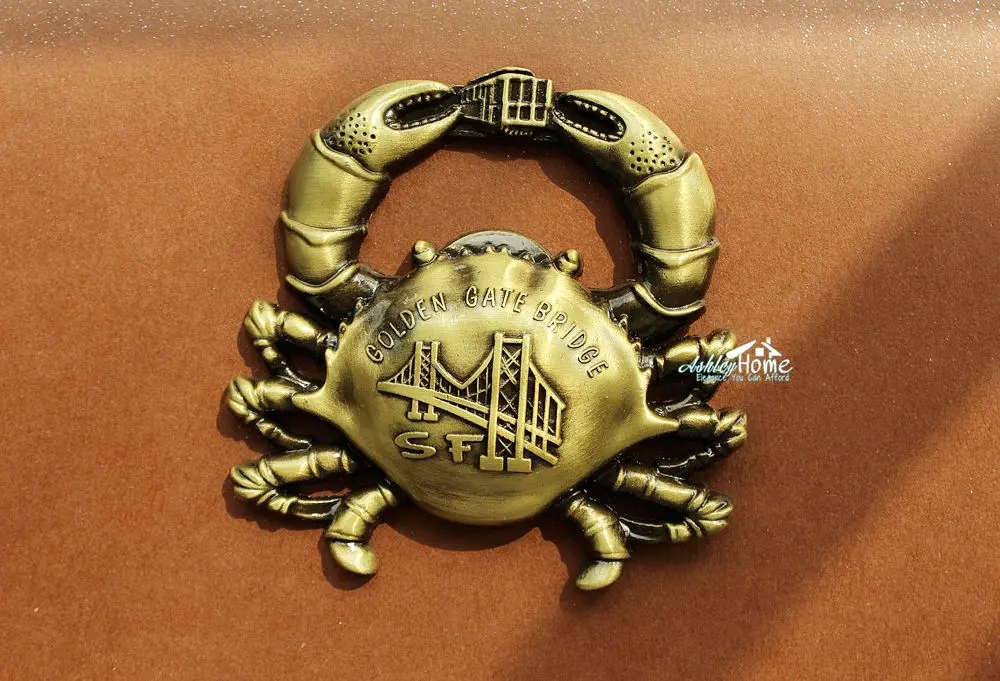 

USA San Francisco Golden Gate Bridge Souvenir Crab Shaped 3D Metal Fridge Magnet Craft