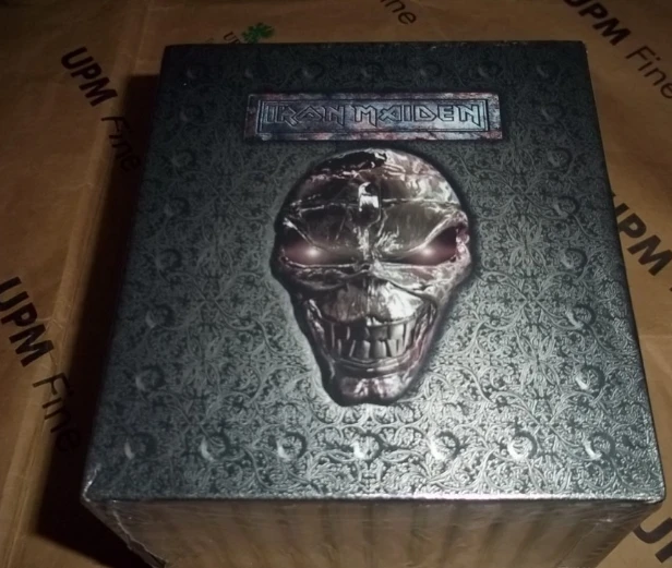 NEW~ Iron Maiden Complete 12 Albums 15 CD Full Box Set Factory Sealed Heavy Metal Free Shipping |