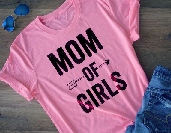 أمي من الفتيات قميص تي شيرت هدية عيد الأم ماما مضحك أزياء المرأة قمم قمزة الإناث t-shirt قميص 90 ثانية الجرونج شعبية المحملات