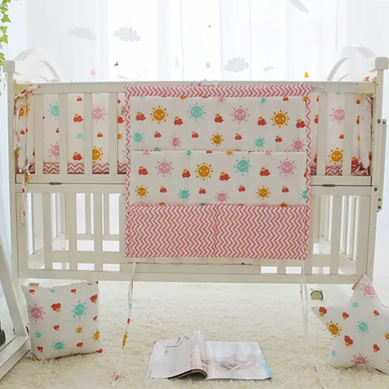 newborn baby girl bedroom