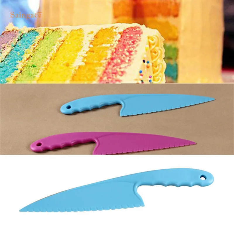 

Saingace Food grade PP Plastic Cake Knife Cake Bread Pizza Cutter Handle Baking Pastry Kitchen Baking Tool 1PC