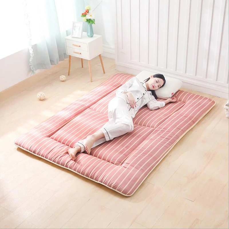 

1.8m Bed Mattress Topper Pad Queen Size Stripe Folding Mat Tatami Floor Cushion Filling Whole Piece of Polyester Protection Pad
