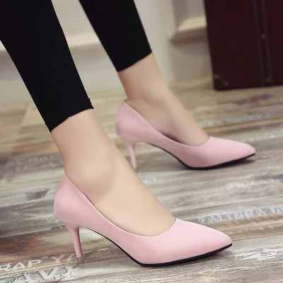 Новинка; сезон весна-осень; корейские модные розовые туфли на высоком каблуке-шпильке с острым носком; замшевые тонкие туфли с закрытым носком и бантом - Цвет: Pink 7 cm