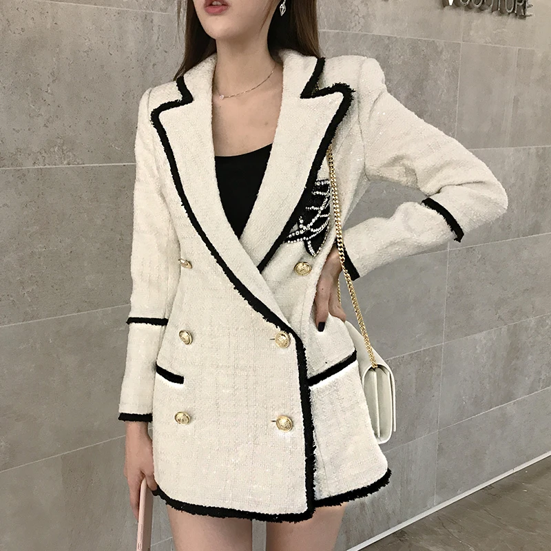 

High quality autumn and winter new long-sleeved stitching coat heavy industry rhinestone badge thick tweed striped suit jacket