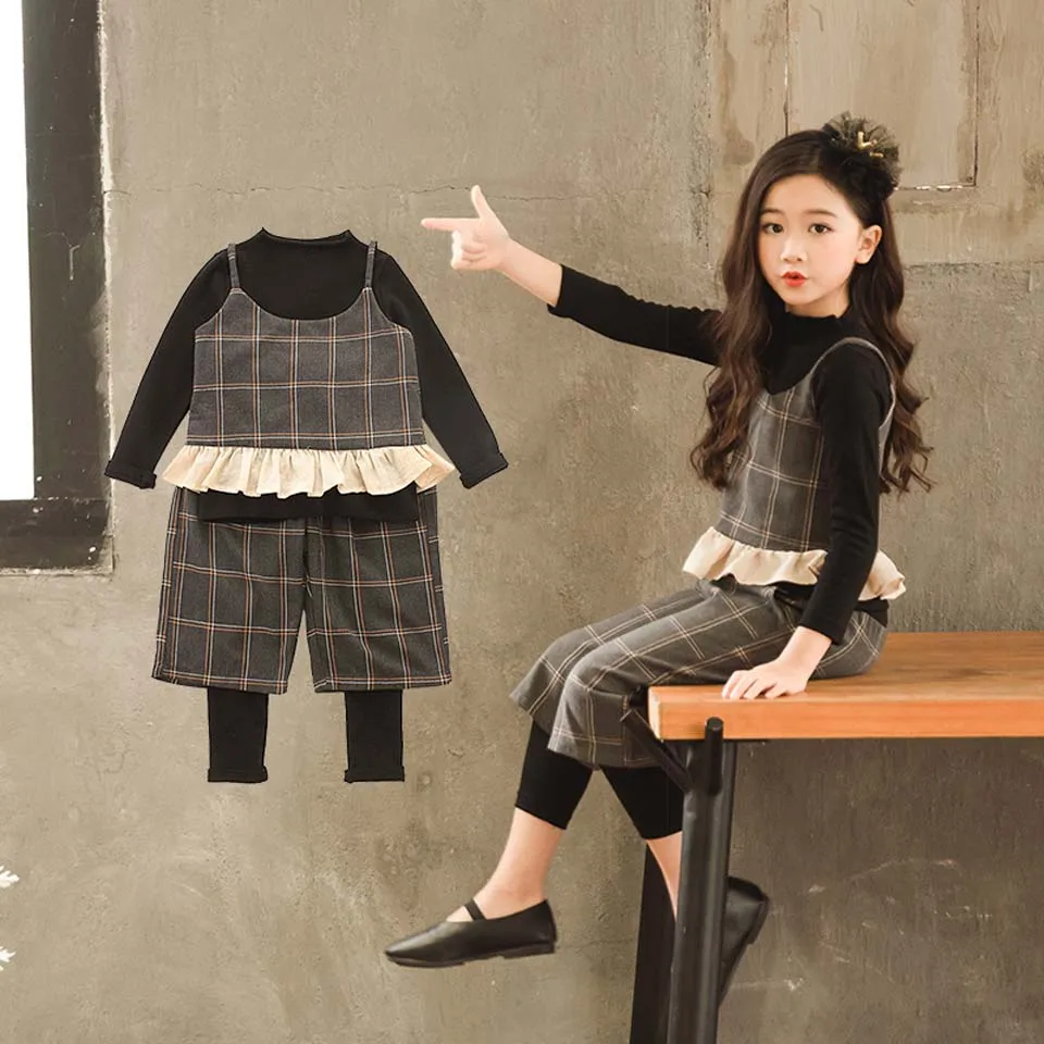 

2018 Spring Autumn New Fashion Girls Sets Children 4-13Y Clothing Kids Black T-shirts + Vest + Plaid Pants 3PCS Suit