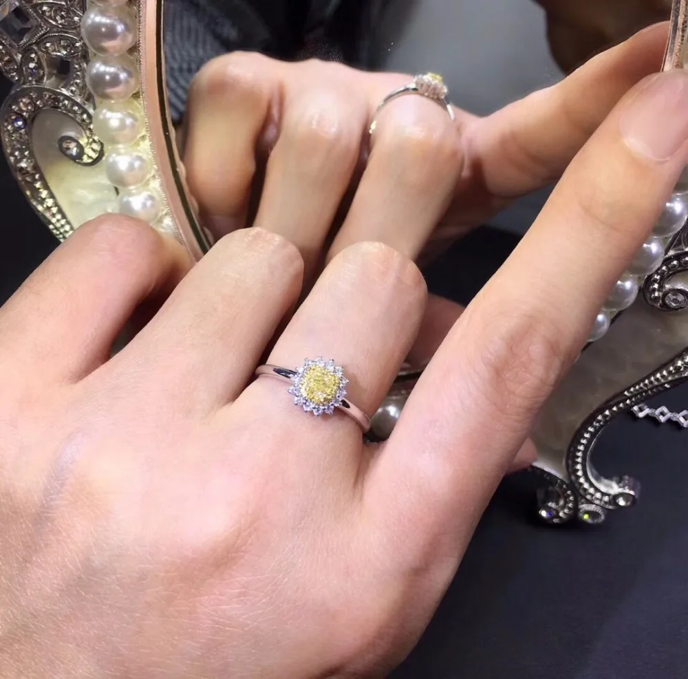 Fine Jewelry Real 18K White Gold Real Natural Yellow Diamond Wedding Engagement Female Rings for Women Fine Diamonds Ring