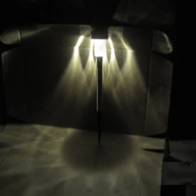 Светодиодный садовый светильник на солнечной батарее уличный газонный с