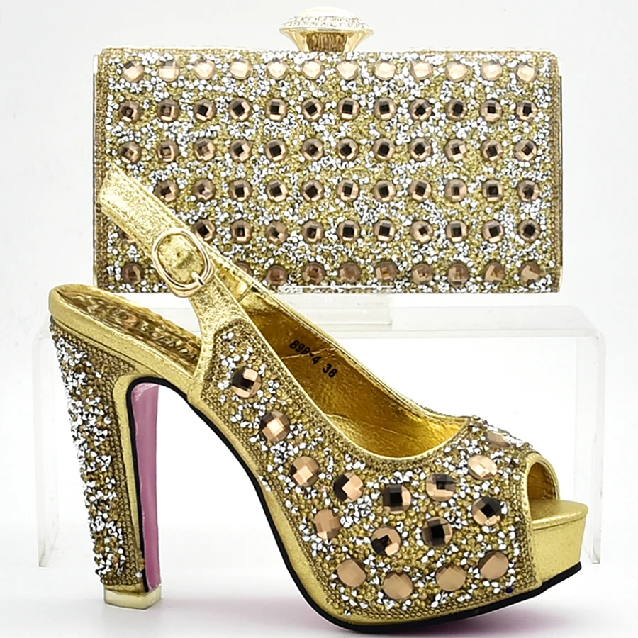 

Latest Golden Color Italian Ladies Shoes and Bags To Match Set Nigerian Shoes and Matching Bag African Wedding Shoes and Bag Set