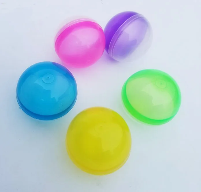 

58mm Plastic Capsule Toy Capsules For Vending Empty Half Clear Half Colored Plastic Toys Ball 100pcs/Lot Free Shipping