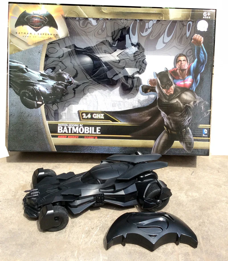 Новое поступление 27 см 1:18 Batman Batmobile автомобиля игрушечные модели автомобилей Темный рыцарь мобильные игрушки для мальчиков