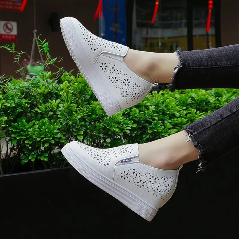 

2019 Summer Loafer Women Platform Flats Slip On Wedges Breathable Hollow Casual Flat Light Weight Walking Shoes XWD7689