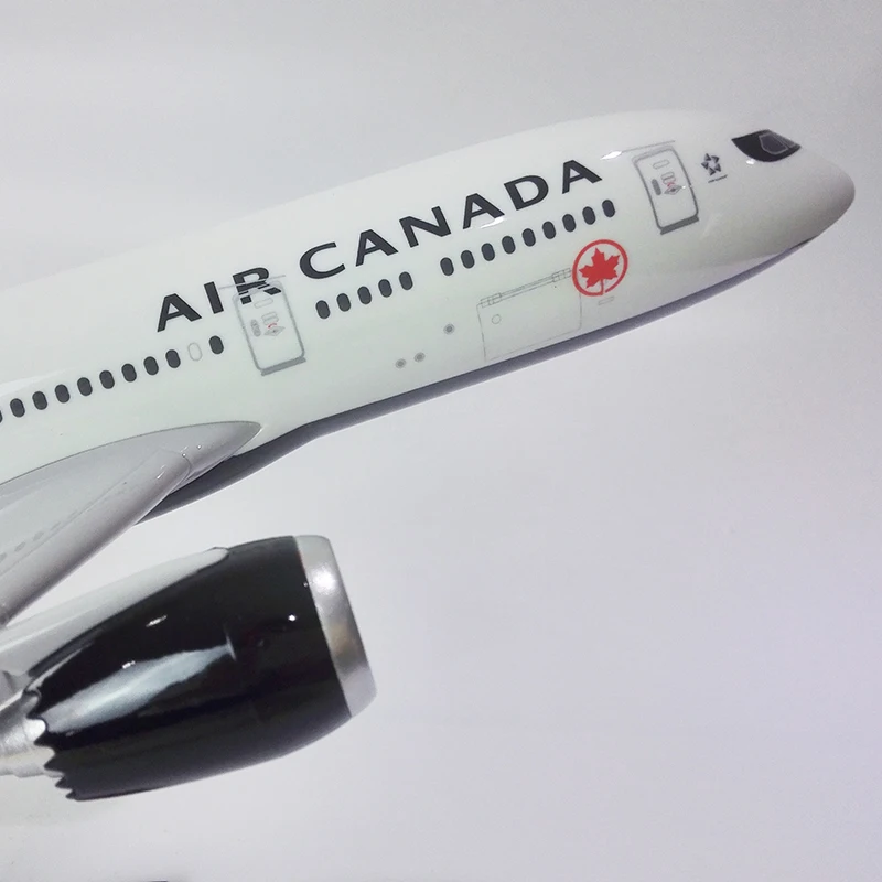 Черно белая модель самолета из смолы 43 см Боинг 787 авиакомпании канадские