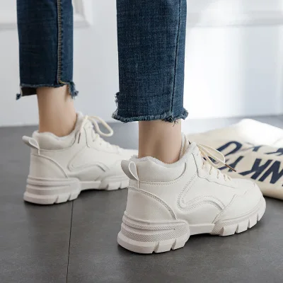 

Mid-heeled women's shoes Korean version of the trend of wild casual shoes women's high-top student shoes 2018 winter plus velvet