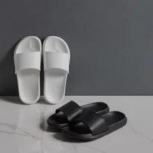 Women Slippers Casual Shoes Non-slip Indoor and Outdoor Summer fashion Style Sandals white and black outdoor slippers 1008 цена Women Slippers Casual Shoes Non-slip Indoor and Outdoor Summer fashion Style Sandals white and black outdoor slippers 1008 цены онлайн