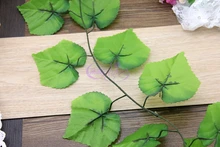 Artificial grape vine grape fruit rattails vines model at home decoration rattan grape rattails Artificial grape vine grape fruit rattails vines model at home decoration rattan grape rattails