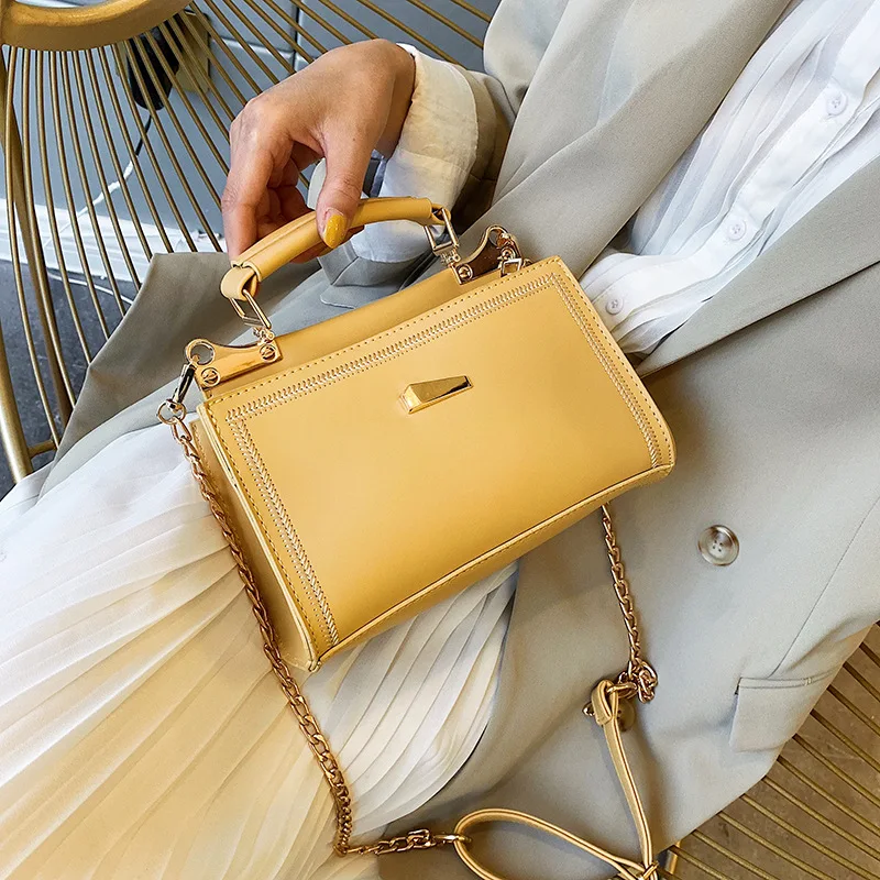 

Minimalist Fashion Small Messenger Bag New Stylish Female PU Leather HandBags Designer Portable Shoulder Crossbody Bag