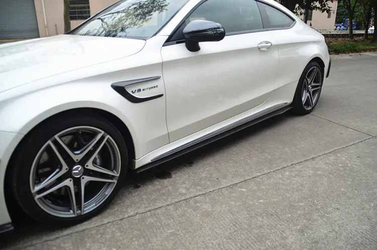 Боковые юбки W205 C63 AMG coupe // боковые из углеродного волокна для Benz C200 только двоих